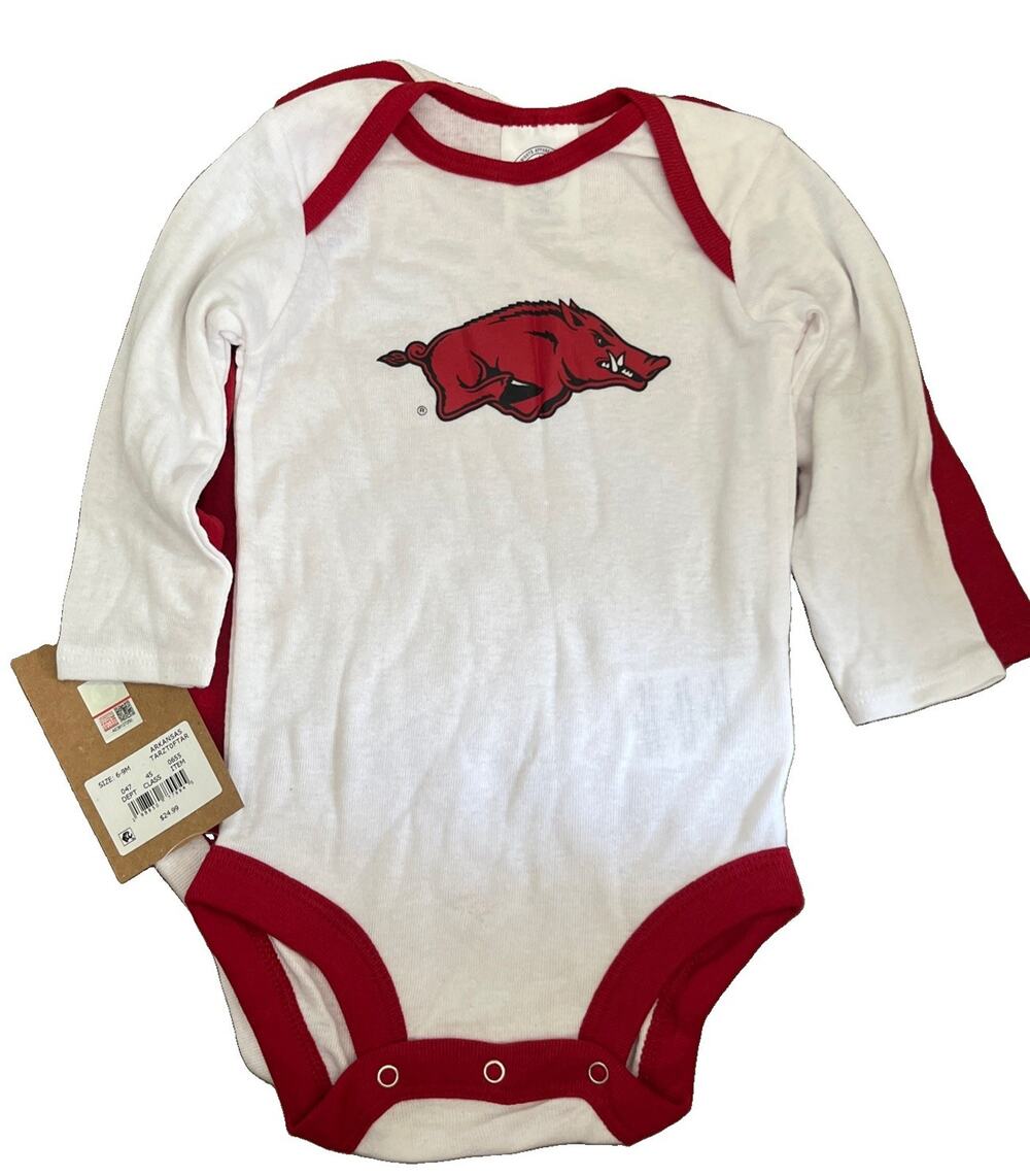 Rivalry Threads Arkansas Razorbacks 6-9 M Long Sleeve Snap 2 pack Red White